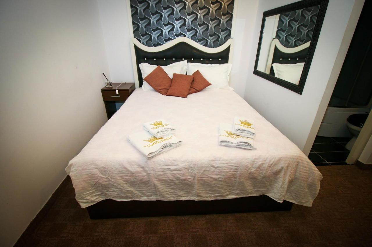 Karma Luxury Room Bukarest Exterior foto